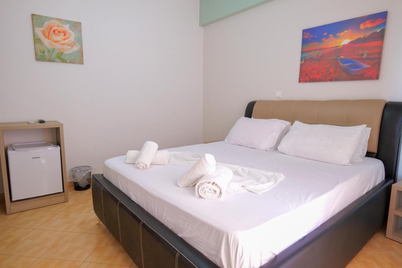 Hotel Driloni Ksamil Bagian luar foto