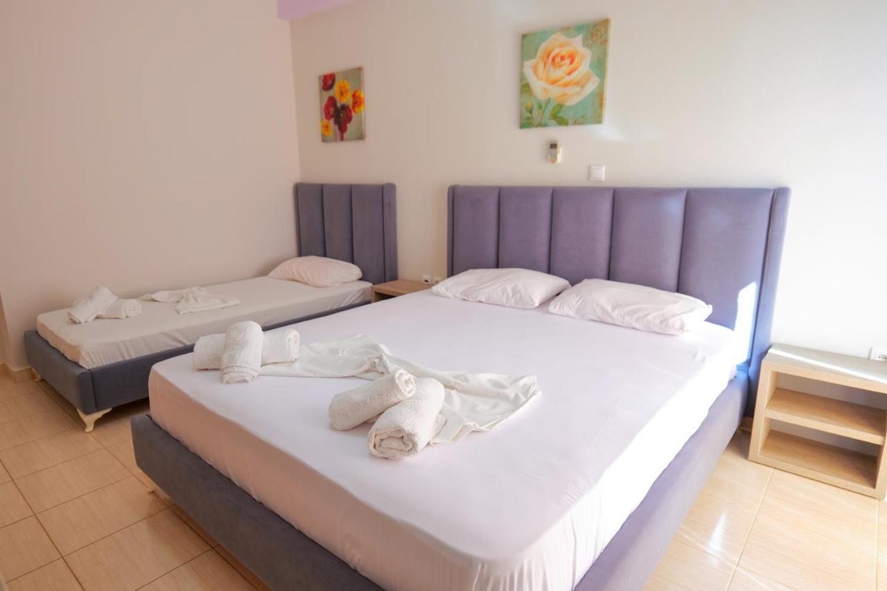 Hotel Driloni Ksamil Bagian luar foto