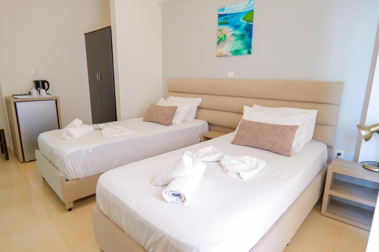 Hotel Driloni Ksamil Bagian luar foto