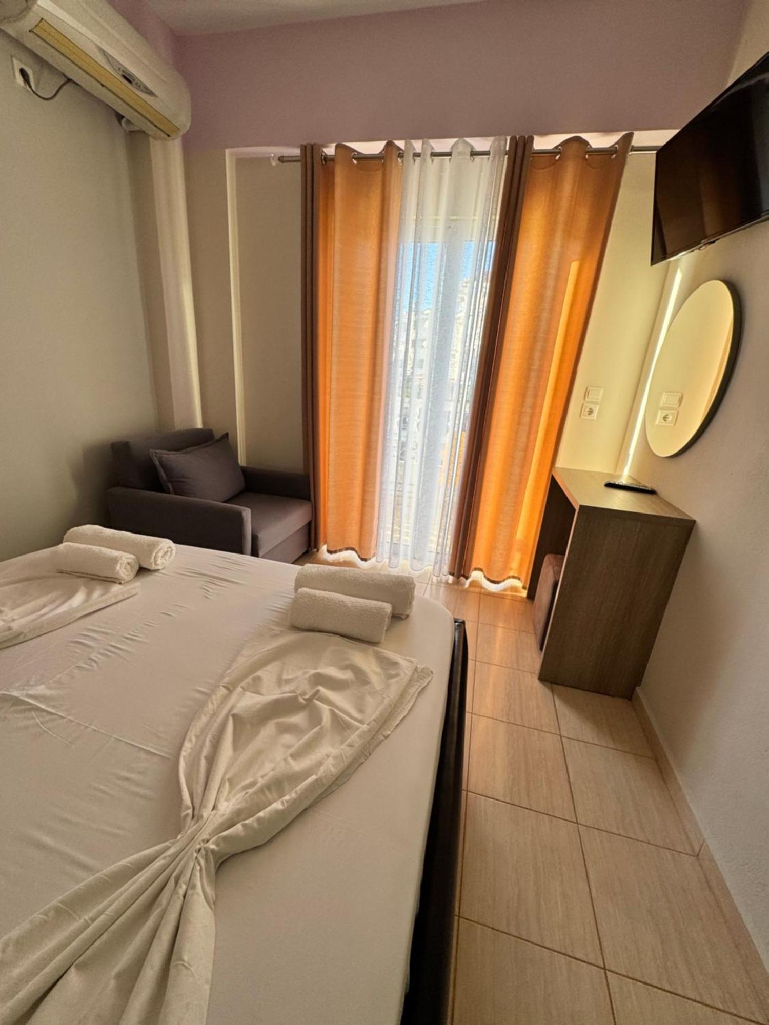 Hotel Driloni Ksamil Bagian luar foto