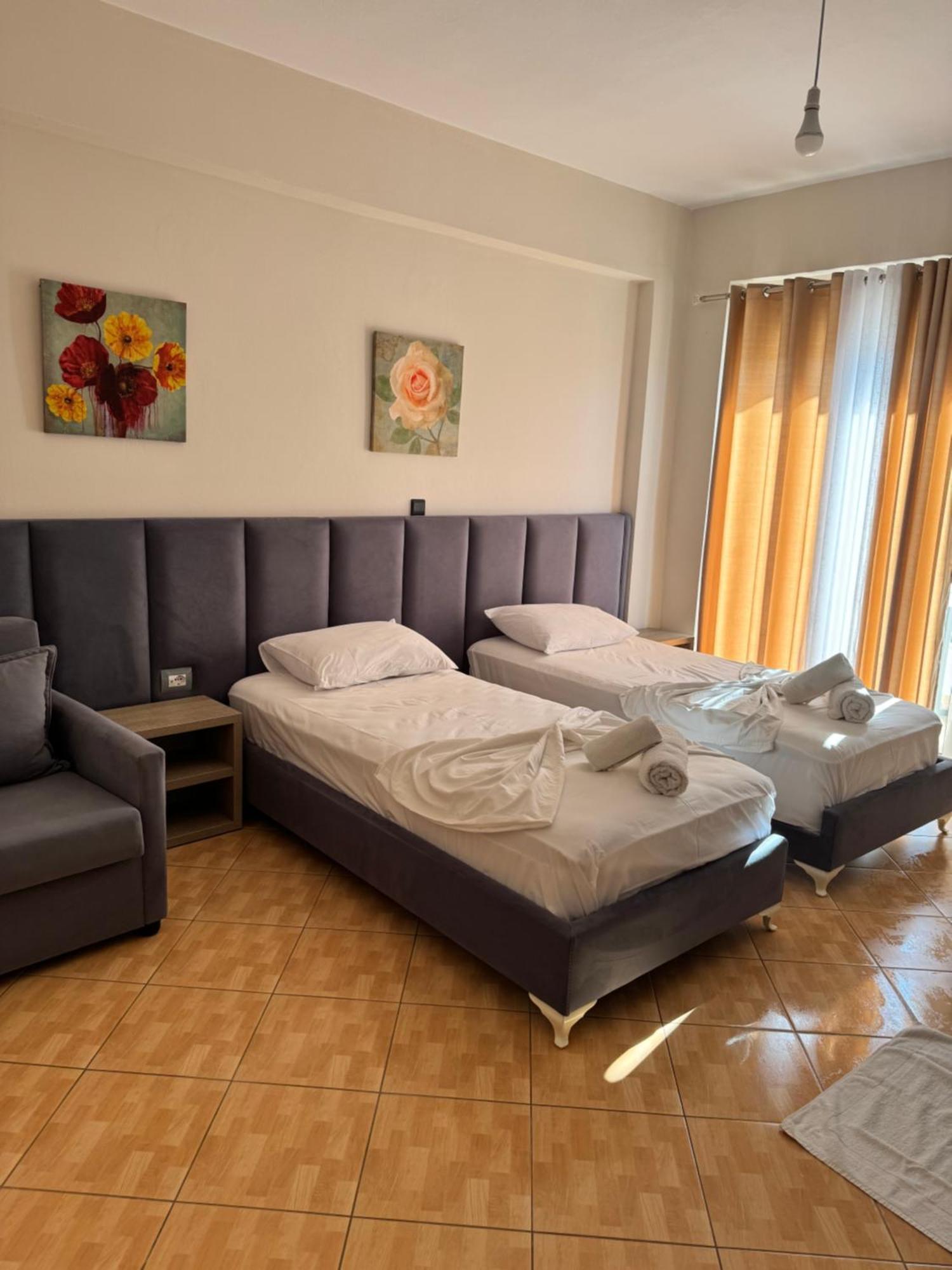 Hotel Driloni Ksamil Bagian luar foto