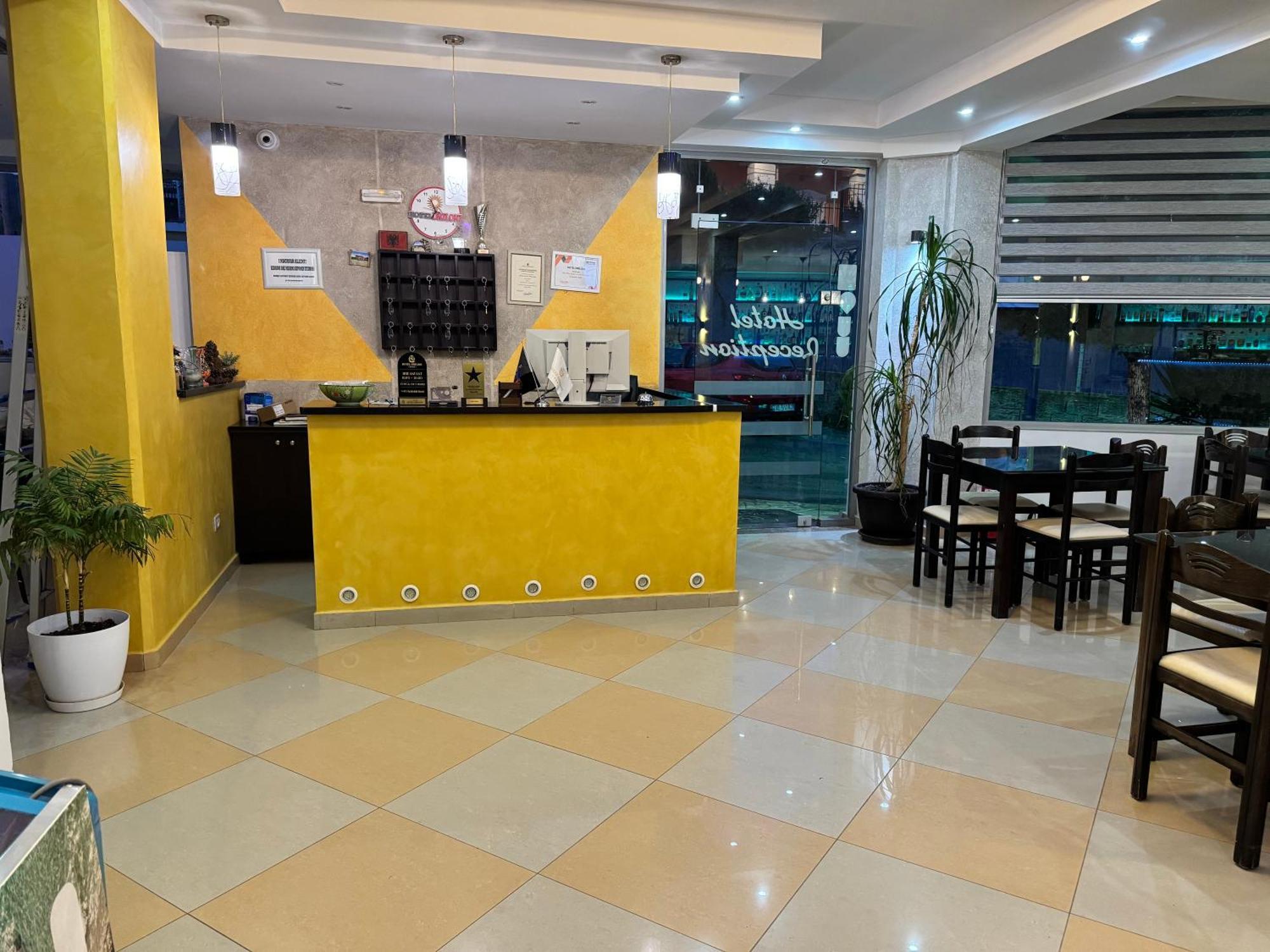 Hotel Driloni Ksamil Bagian luar foto